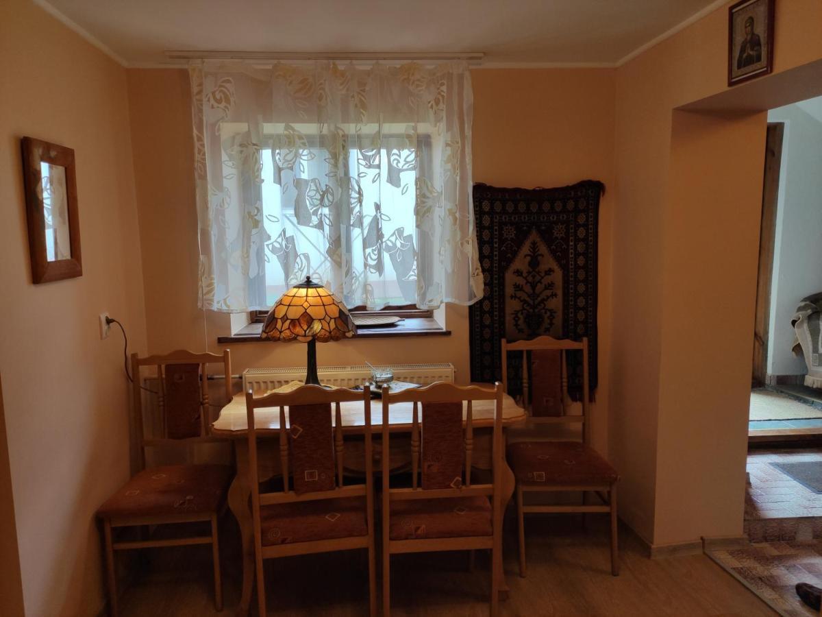 Appartamento Dom Pod Zegarem Przemyśl Esterno foto