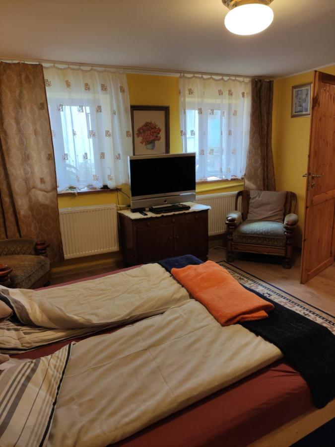 Appartamento Dom Pod Zegarem Przemyśl Esterno foto