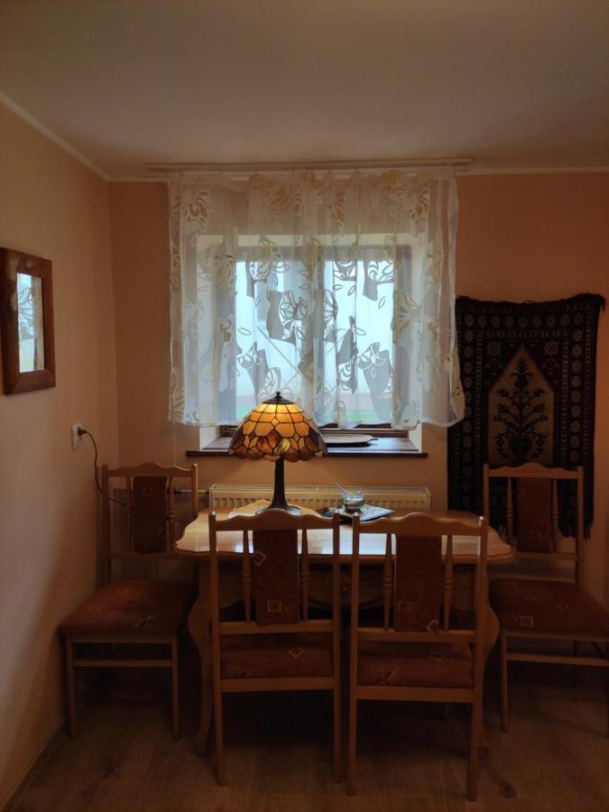 Appartamento Dom Pod Zegarem Przemyśl Esterno foto