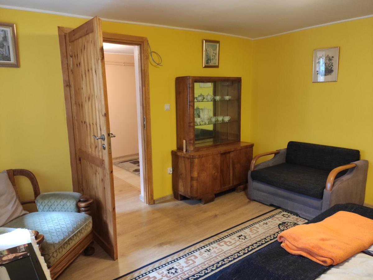 Appartamento Dom Pod Zegarem Przemyśl Esterno foto